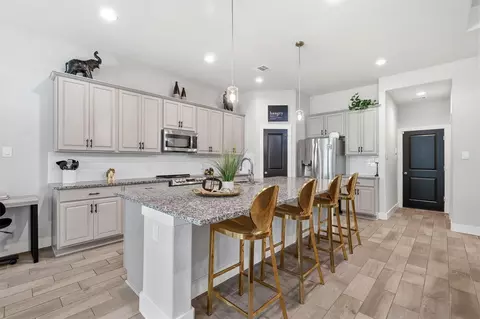 Kitchen - 1507 Beech Dr, Conroe, TX 77385 photo 1 of 3