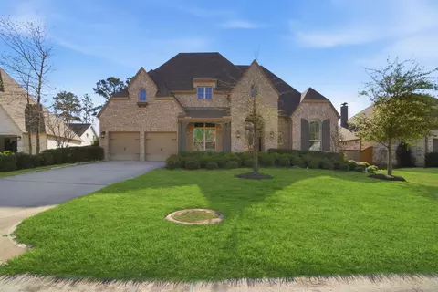 326 Irenic Mist Ct, Willis, TX 77318