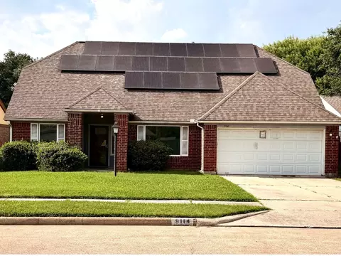 9114 Smokehollow Dr, Houston, TX 77064