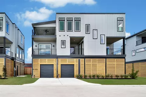 4406 Anthony Court Ln, Seabrook, TX 77586