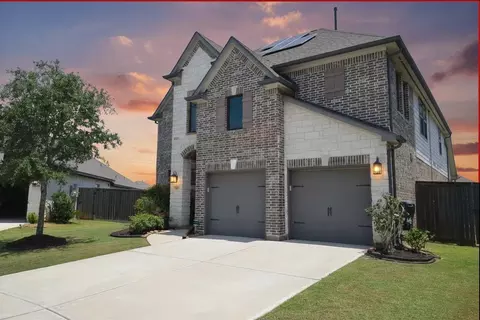 2103 Germander Ln, Brookshire, TX 77423