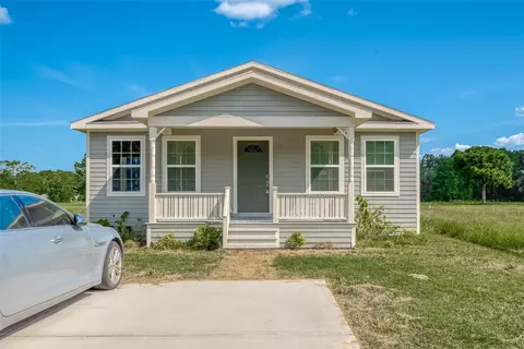 25 Westlake Rd, Trinity, TX 75862 photo 1