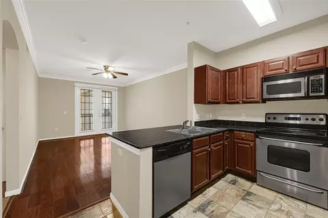 7575 Kirby Dr #3308, Houston, TX 77030