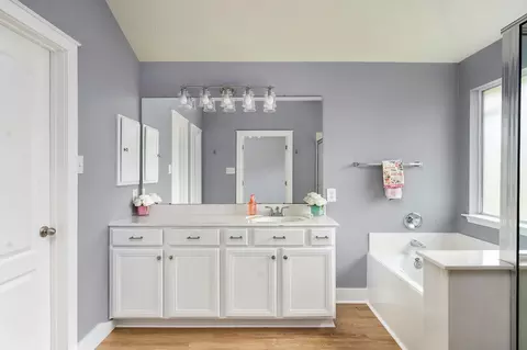 Bath - 21710 Colter Stone Dr, Spring, TX 77388 photo 3 of 4