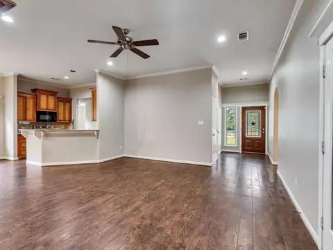 Living - 12654 Maxwell St, Willis, TX 77378 photo 5 of 7