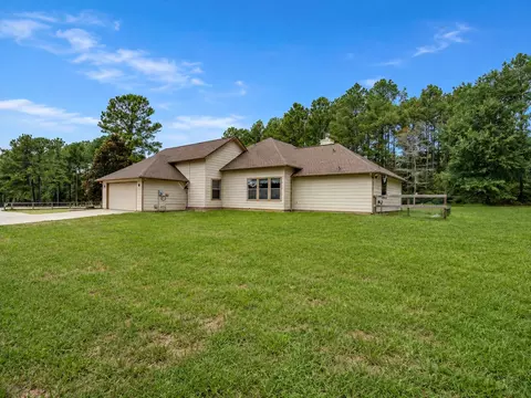 Exterior - 12654 Maxwell St, Willis, TX 77378 photo 10 of 17