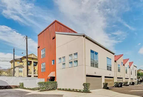 355 Sydnor St, Houston, TX 77020