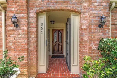 361 Champions Colony Iii, Houston, TX 77069