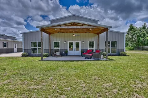 10140 Jenny Lynn Ln, Chappell Hill, TX 77426