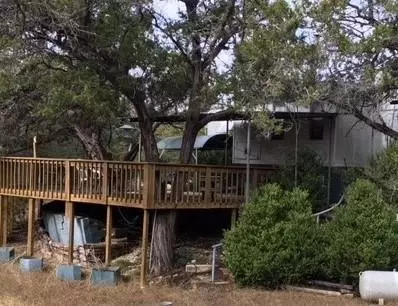 2770 Goat Hill Rd, Lakehills, TX 78063