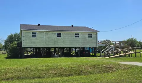 2208 Nelson Ave, Port Bolivar, TX 77650