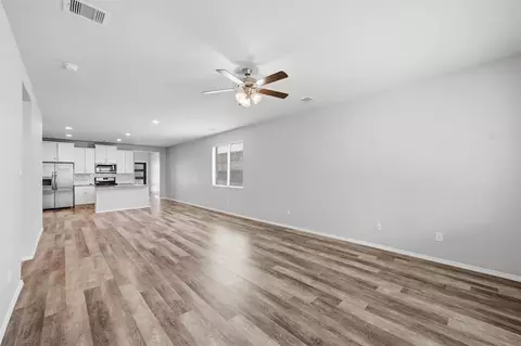 Living - 17153 Upland Bent Ct, Conroe, TX 77385 photo 4 of 5