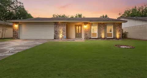 2130 Quail Valley East Dr, Missouri City, TX 77459