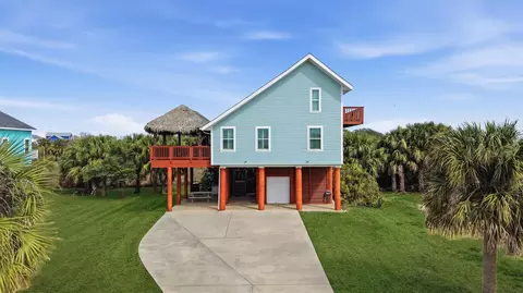 3819 Las Palmas St, Galveston, TX 77554