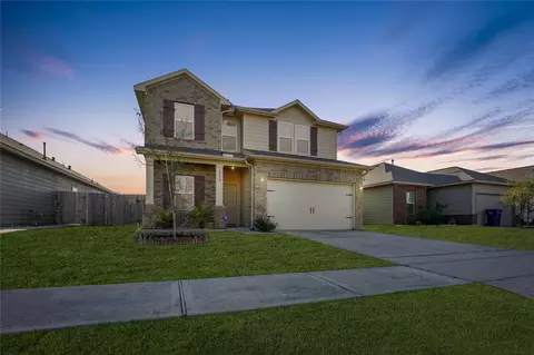 6939 Hazelnut Ln, Baytown, TX 77521