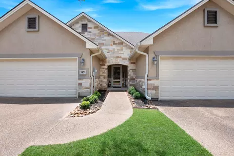 1451 Buena Vis, College Station, TX 77845