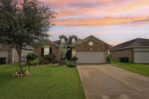 1498 Foshee Ct, Alvin, TX 77511