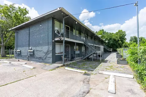 4613 Cavalcade St #10, Houston, TX 77026
