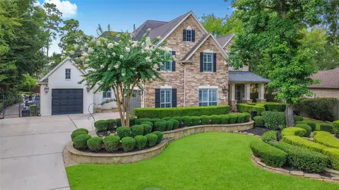 90 Millsap Cir, The Woodlands, TX 77382