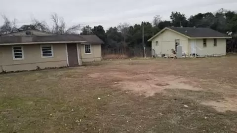37745 Meadowview Dr, Hempstead, TX 77445 photo 1