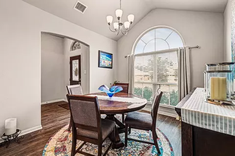 Dining - 320 Red Maple Ln, Conroe, TX 77304 photo 1 of 1