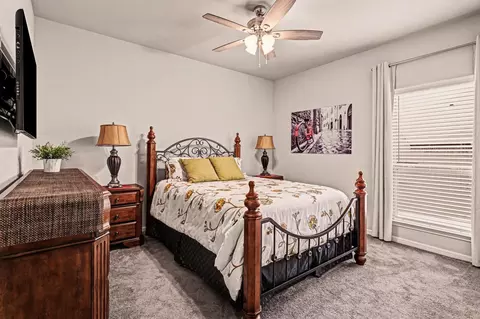 Bedroom - 320 Red Maple Ln, Conroe, TX 77304 photo 3 of 4