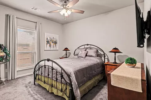 Bedroom - 320 Red Maple Ln, Conroe, TX 77304 photo 4 of 4