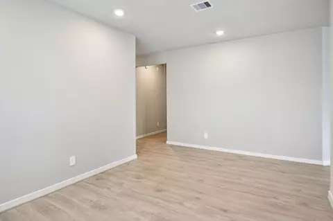 Living - 2811 Duchess Dr, Rosenberg, TX 77471 photo 10 of 10