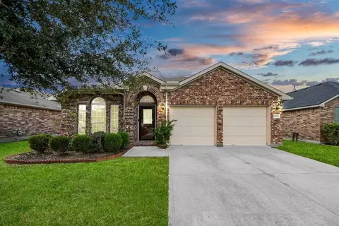 13918 Goodridge Dr, Houston, TX 77048