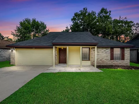 2107 Creston Dr, Spring, TX 77386 photo 1