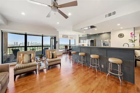 2001 Holcombe Blvd #2502, Houston, TX 77030