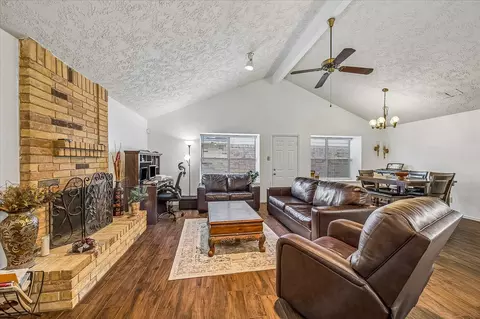 11507 Dell Hollow Dr, Houston, TX 77066