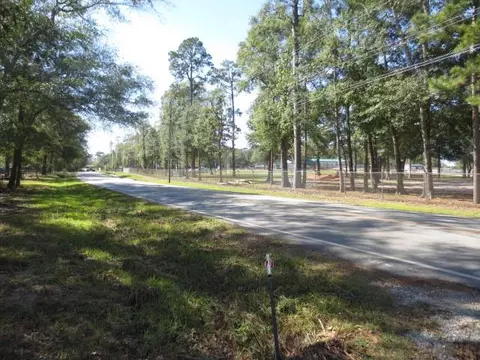 13596 Rogers Rd, Willis, TX 77378