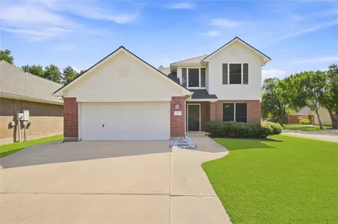 217 Fox Springs Ct, Dickinson, TX 77539