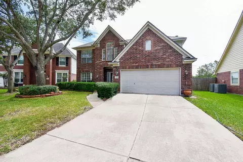 15611 Oakworth Ct, Sugar Land, TX 77498