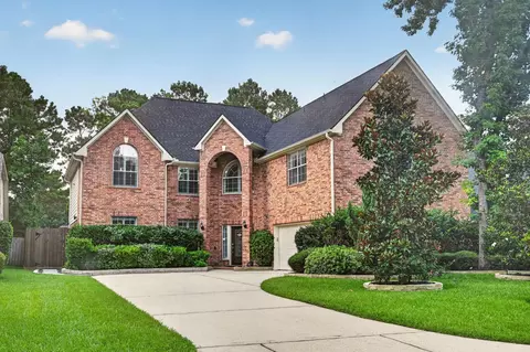 74 Oriel Oaks Cir, The Woodlands, TX 77382
