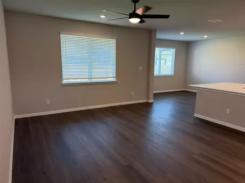 Living - 2352 Pipefish Dr, Conroe, TX 77384 photo 1 of 4