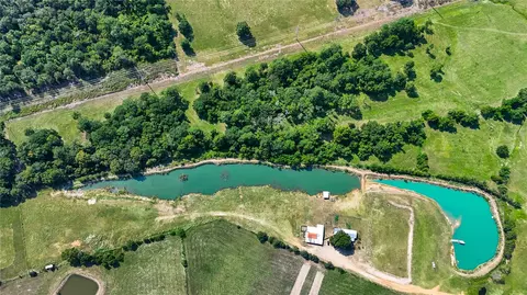 10802 County Road 203, Plantersville, TX 77363