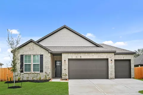1211 Avenue M, Bay City, TX 77414