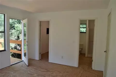 Bedroom - 40 Pine Shadows Ln, Coldspring, TX 77331 photo 4 of 4