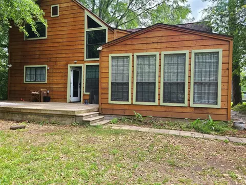 Exterior - 40 Pine Shadows Ln, Coldspring, TX 77331 photo 2 of 14