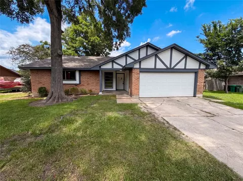 311 Fir Ridge Dr, Huffman, TX 77336