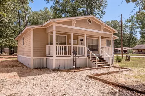 310 W St Thomas Dr, Point Blank, TX 77364 photo 1