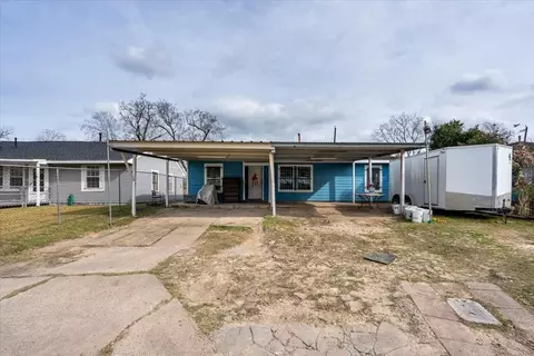 6817 Kassarine Pass, Houston, TX 77033