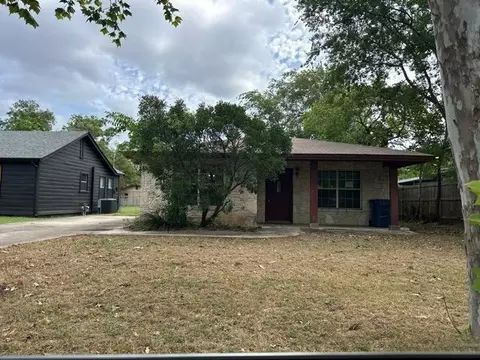 408 Ruth St, Kerrville, TX 78028