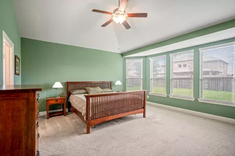 Bedroom - 7502 Windsor Park Ct, Spring, TX 77379 photo 1 of 8