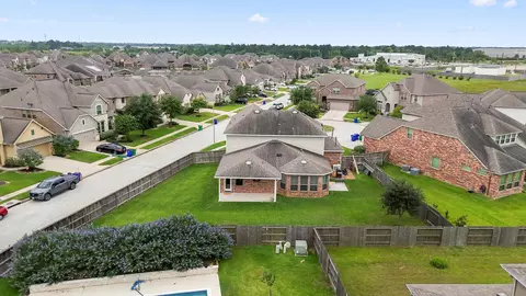 View/Area - 7502 Windsor Park Ct, Spring, TX 77379 photo 4 of 8