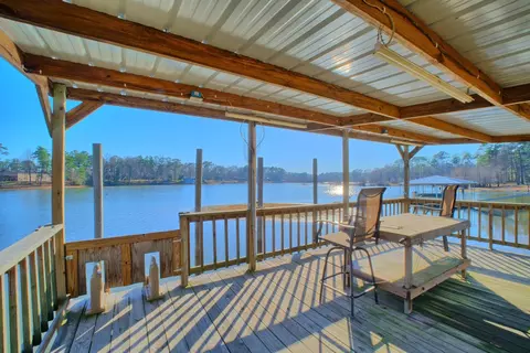434 Ramsey Dr, Hemphill, TX 75948