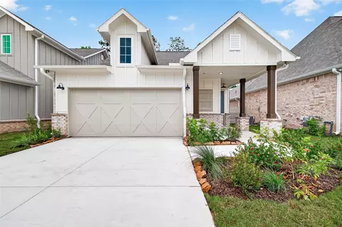 11227 Moccasin Dr, Montgomery, TX 77316