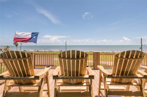 1960 Avenue I, Port Bolivar, TX 77650